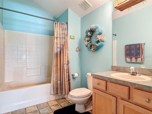 290 SHADYDALE COURT, Deltona, FL 32738