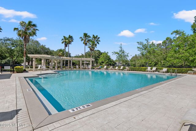 7701 TIMBERLIN PARK Boulevard, 826, Jacksonville, FL 32256