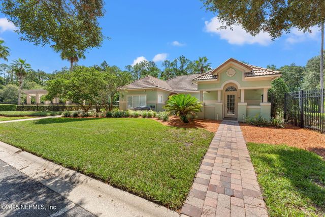 7701 TIMBERLIN PARK Boulevard, 826, Jacksonville, FL 32256