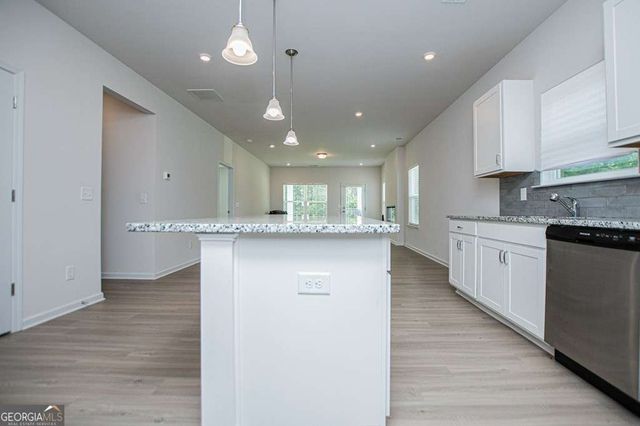 221 Asher Drive, Carrollton, GA 30116