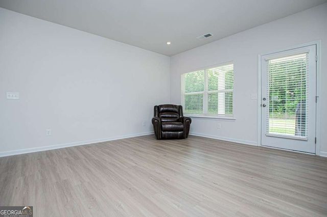 221 Asher Drive, Carrollton, GA 30116