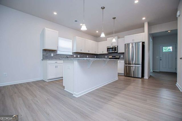 221 Asher Drive, Carrollton, GA 30116