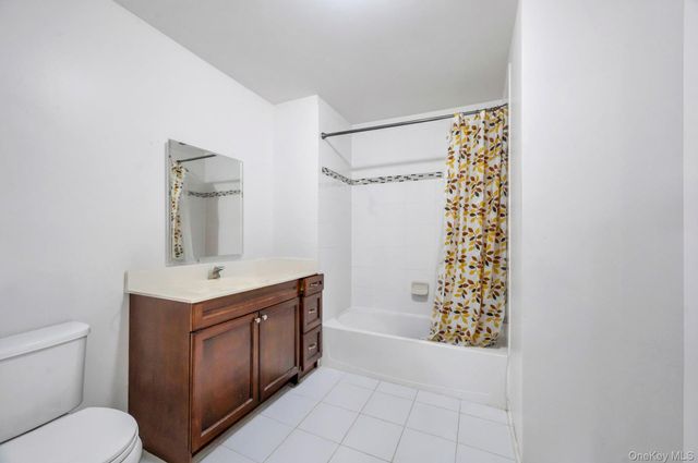 115 Weatherby Lane, Central Islip, NY 11722