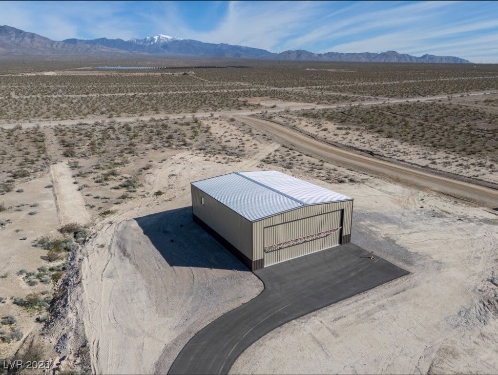 1180 East Airplane Place, Pahrump, NV 89060