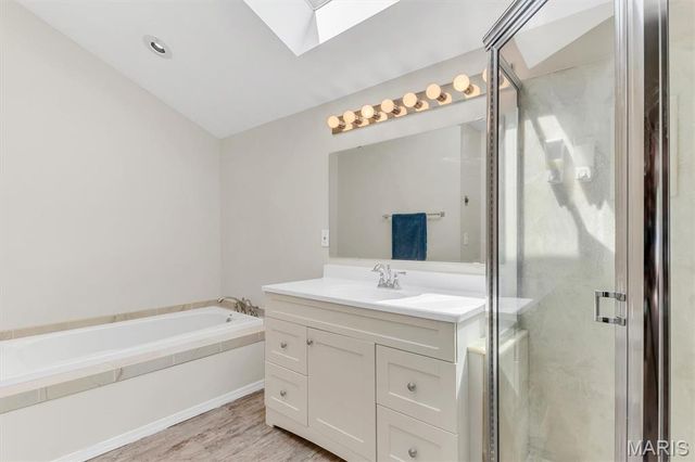 836 Du Pre Court, St Peters, MO 63376