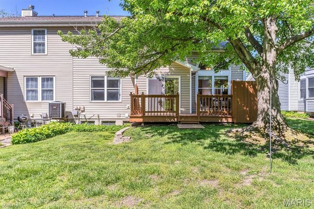 836 Du Pre Court, St Peters, MO 63376