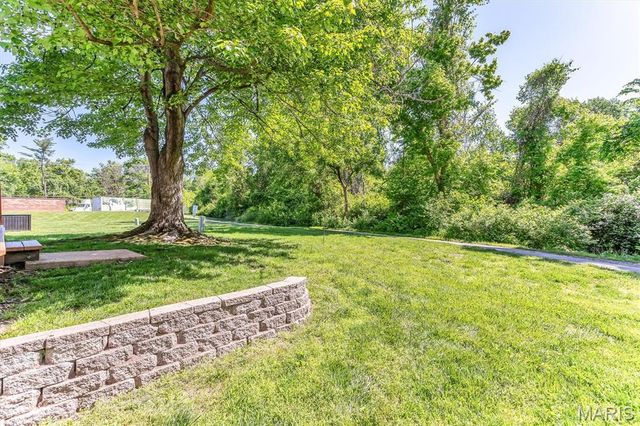 836 Du Pre Court, St Peters, MO 63376