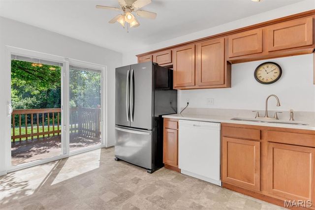 836 Du Pre Court, St Peters, MO 63376