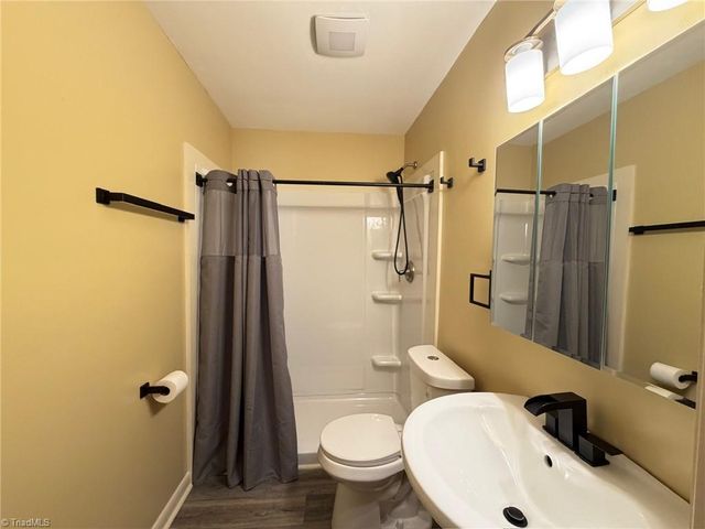 1706 Alice Avenue, Greensboro, NC 27401