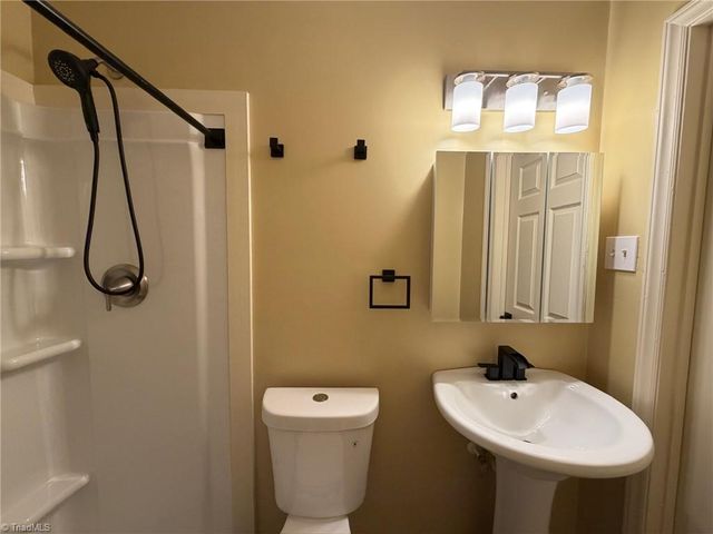 1706 Alice Avenue, Greensboro, NC 27401