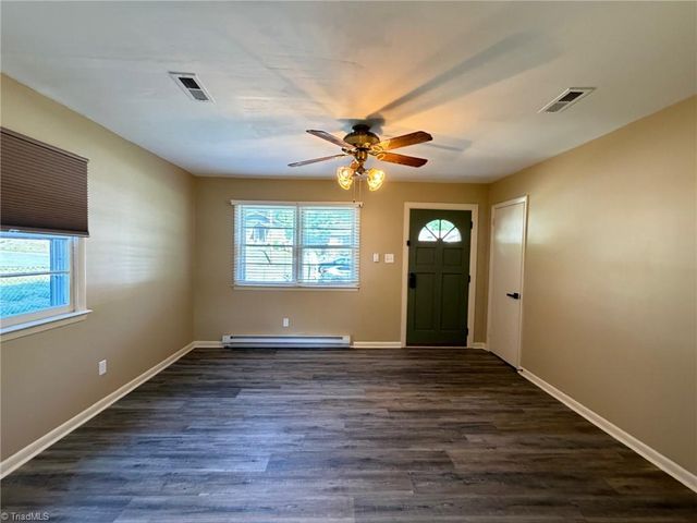 1706 Alice Avenue, Greensboro, NC 27401
