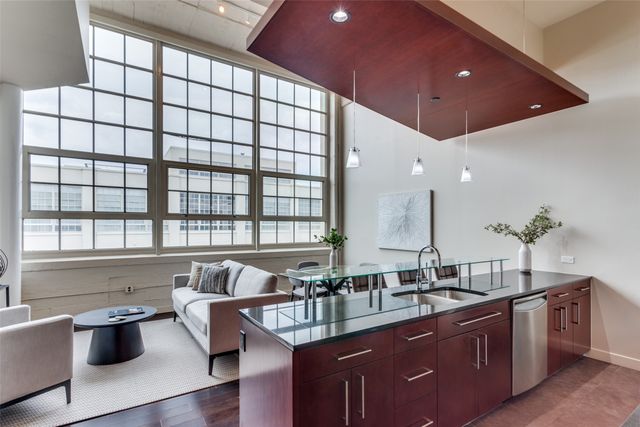 2600 W 7th Street 2828, Fort Worth, TX 76107