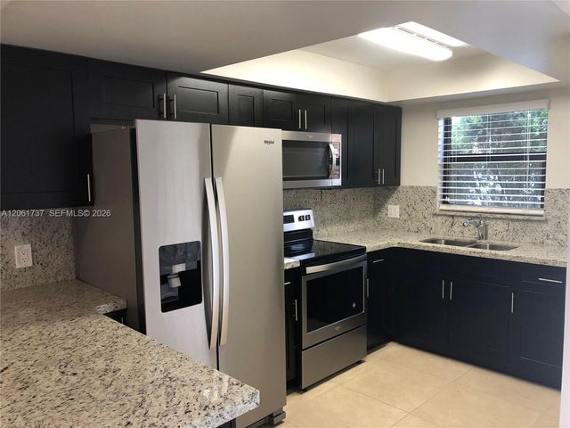 5806 W 26th Ave 210, Hialeah, FL 33016