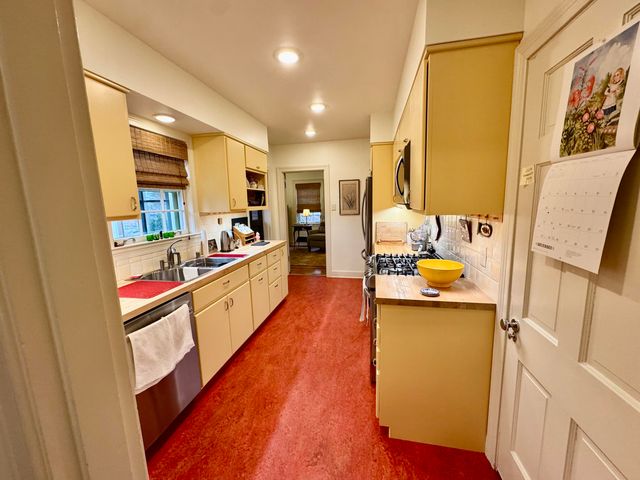 160 St Mildreds Court, Danville, KY 40422