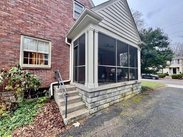 160 St Mildreds Court, Danville, KY 40422