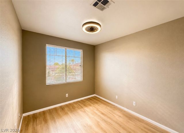 7470 Laughing Brook Court, Las Vegas, NV 89131