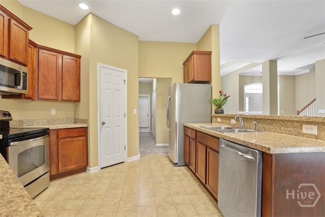 19 Coffee Pointe Drive, Savannah, GA 31419