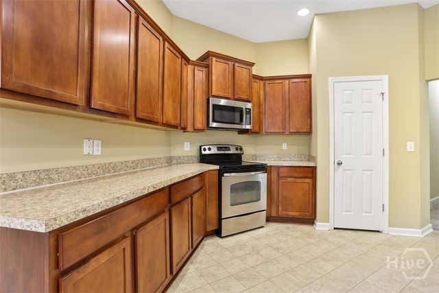 19 Coffee Pointe Drive, Savannah, GA 31419