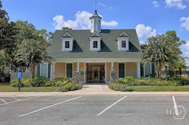 19 Coffee Pointe Drive, Savannah, GA 31419