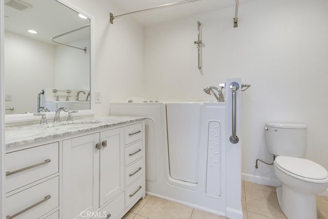 3615 Vista Bella 35, Oceanside, CA 92057