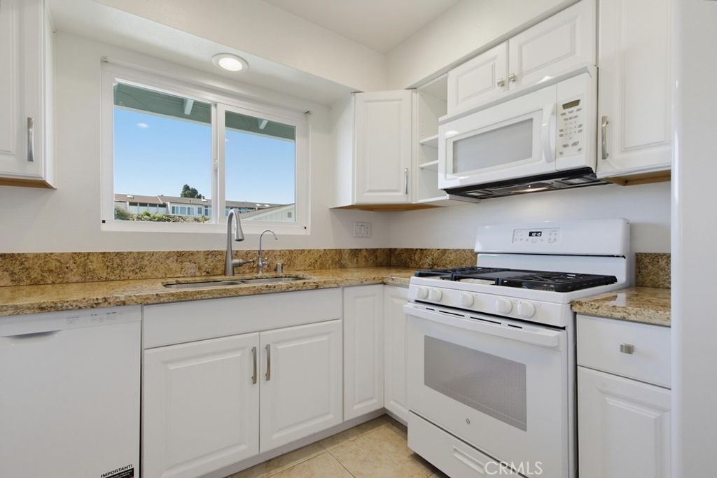 3615 Vista Bella 35, Oceanside, CA 92057 — photo 5