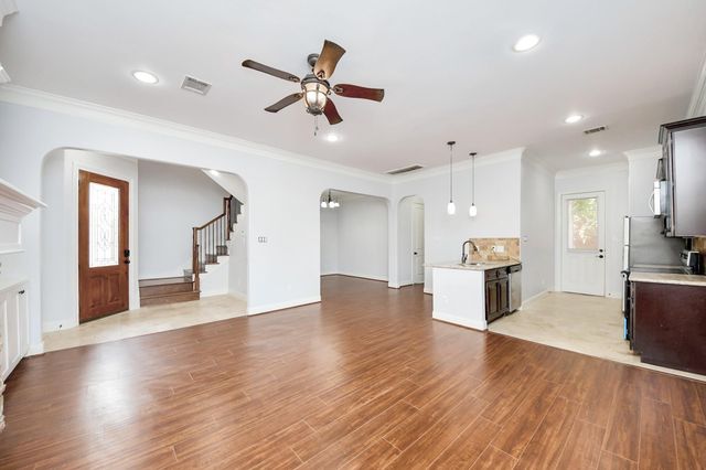 11045 Upland Forest Drive, Houston, TX 77043