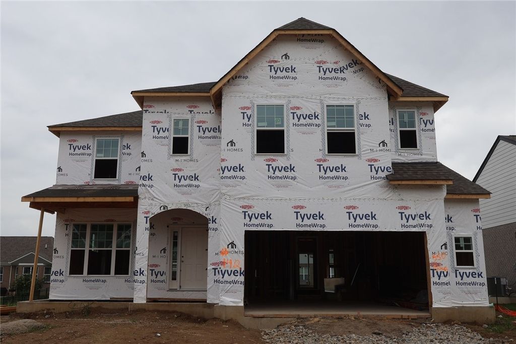 550 Goldfinch Drive 142, Beavercreek, OH 45434