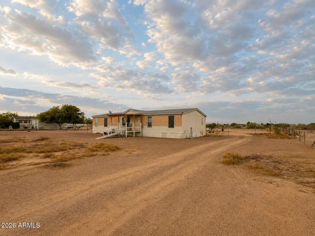 1017 S 373 Avenue, Tonopah, AZ 85354
