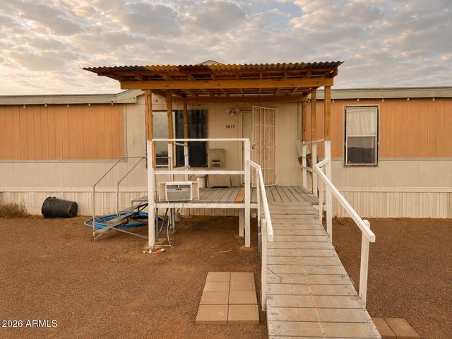 1017 S 373 Avenue, Tonopah, AZ 85354