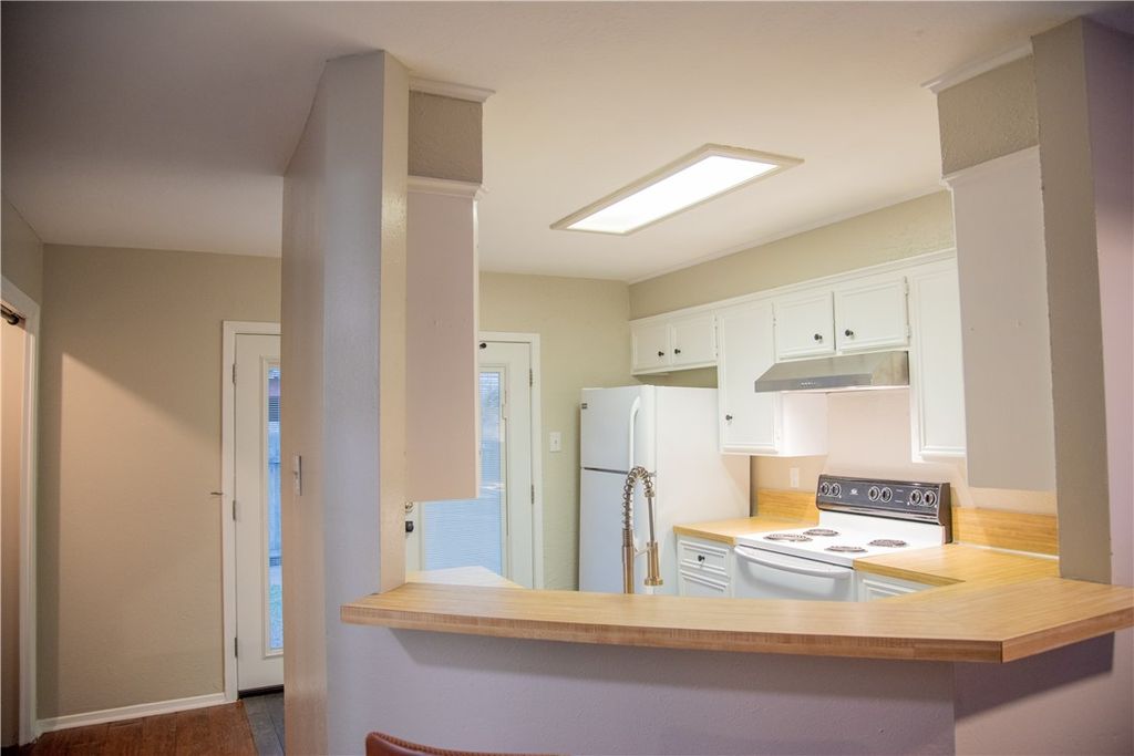 1328 Airline Drive, College Station, TX 77845 — photo 3