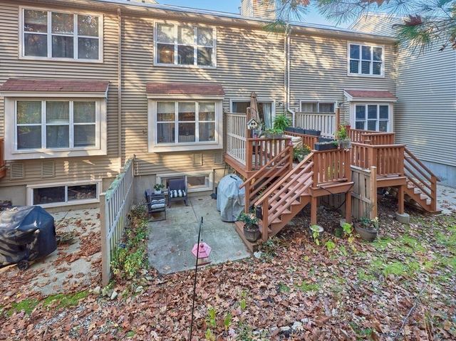 19 Thayer Pond Dr 3, Oxford, MA 01537