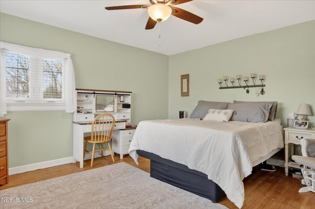 4104 Brookside Road, Ottawa Hills, OH 43606