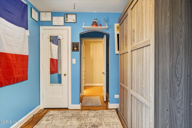 4104 Brookside Road, Ottawa Hills, OH 43606