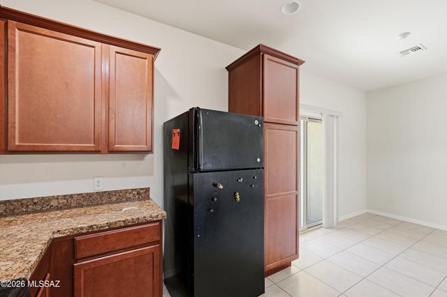 6737 S Cut Bow Drive, Tucson, AZ 85757