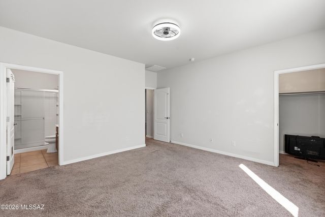 6737 S Cut Bow Drive, Tucson, AZ 85757