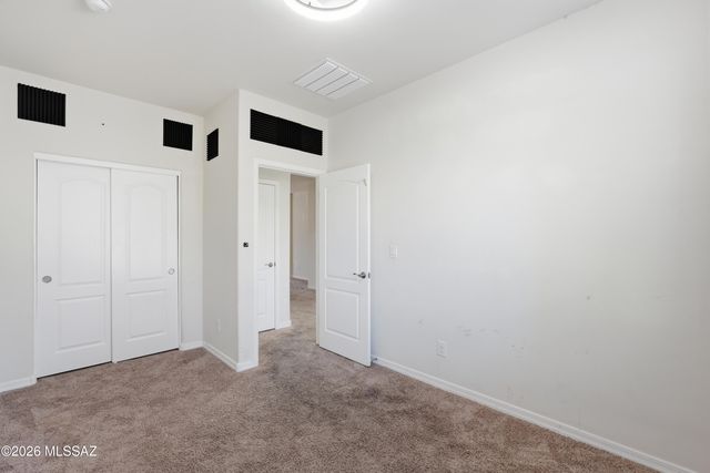 6737 S Cut Bow Drive, Tucson, AZ 85757