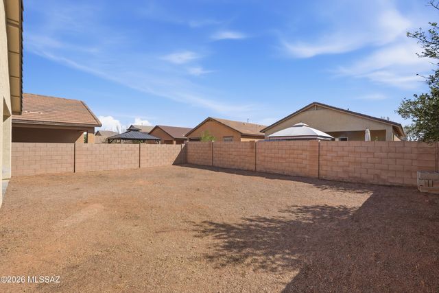 6737 S Cut Bow Drive, Tucson, AZ 85757