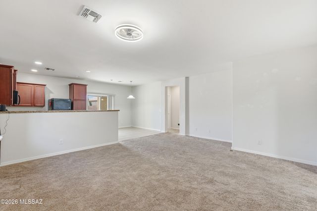 6737 S Cut Bow Drive, Tucson, AZ 85757