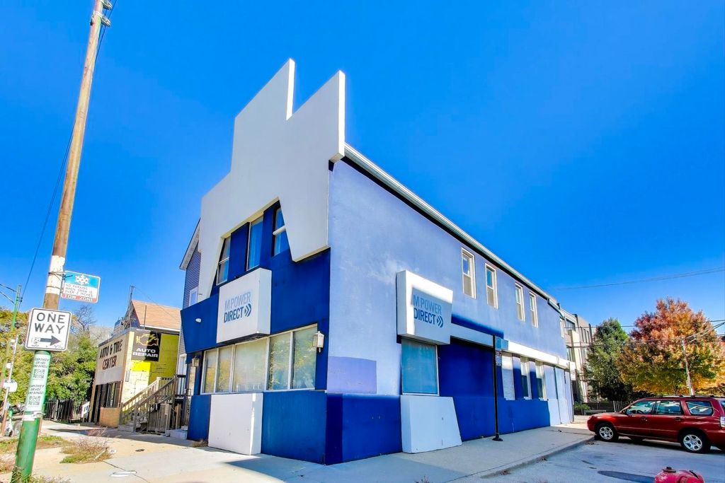 2435 N Ashland Avenue, Chicago, IL 60614