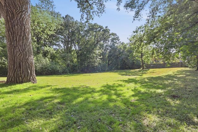 7710 Lamar Avenue S, Cottage Grove, MN 55016