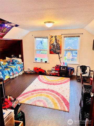 1621 Baker Avenue, Everett, WA 98201