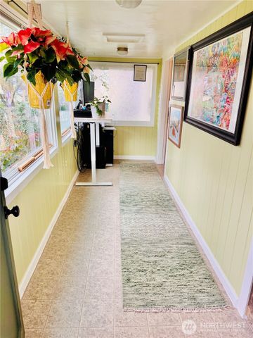 1621 Baker Avenue, Everett, WA 98201