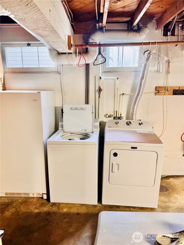 1621 Baker Avenue, Everett, WA 98201