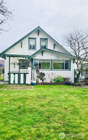 1621 Baker Avenue, Everett, WA 98201
