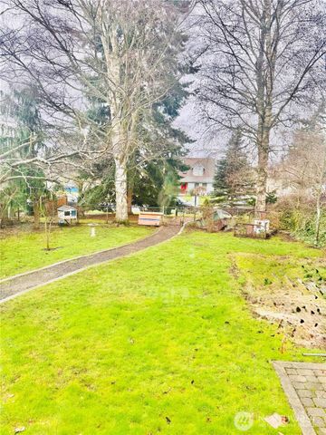 1621 Baker Avenue, Everett, WA 98201