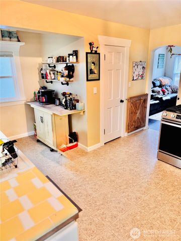 1621 Baker Avenue, Everett, WA 98201