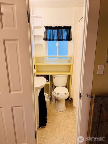 1621 Baker Avenue, Everett, WA 98201