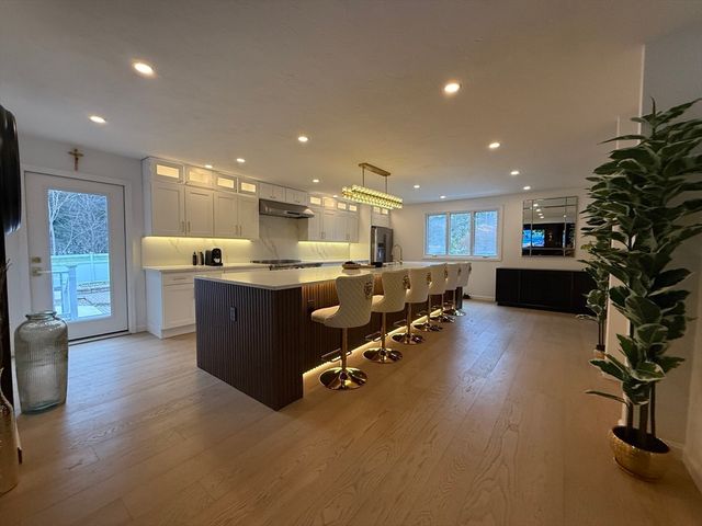 21 Scotch Dam Rd, Easton, MA 02375