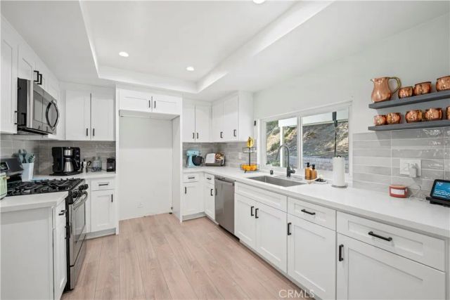 28019 Deep Creek, Canyon Country, CA 91387