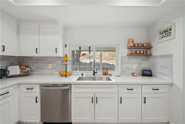 28019 Deep Creek, Canyon Country, CA 91387
